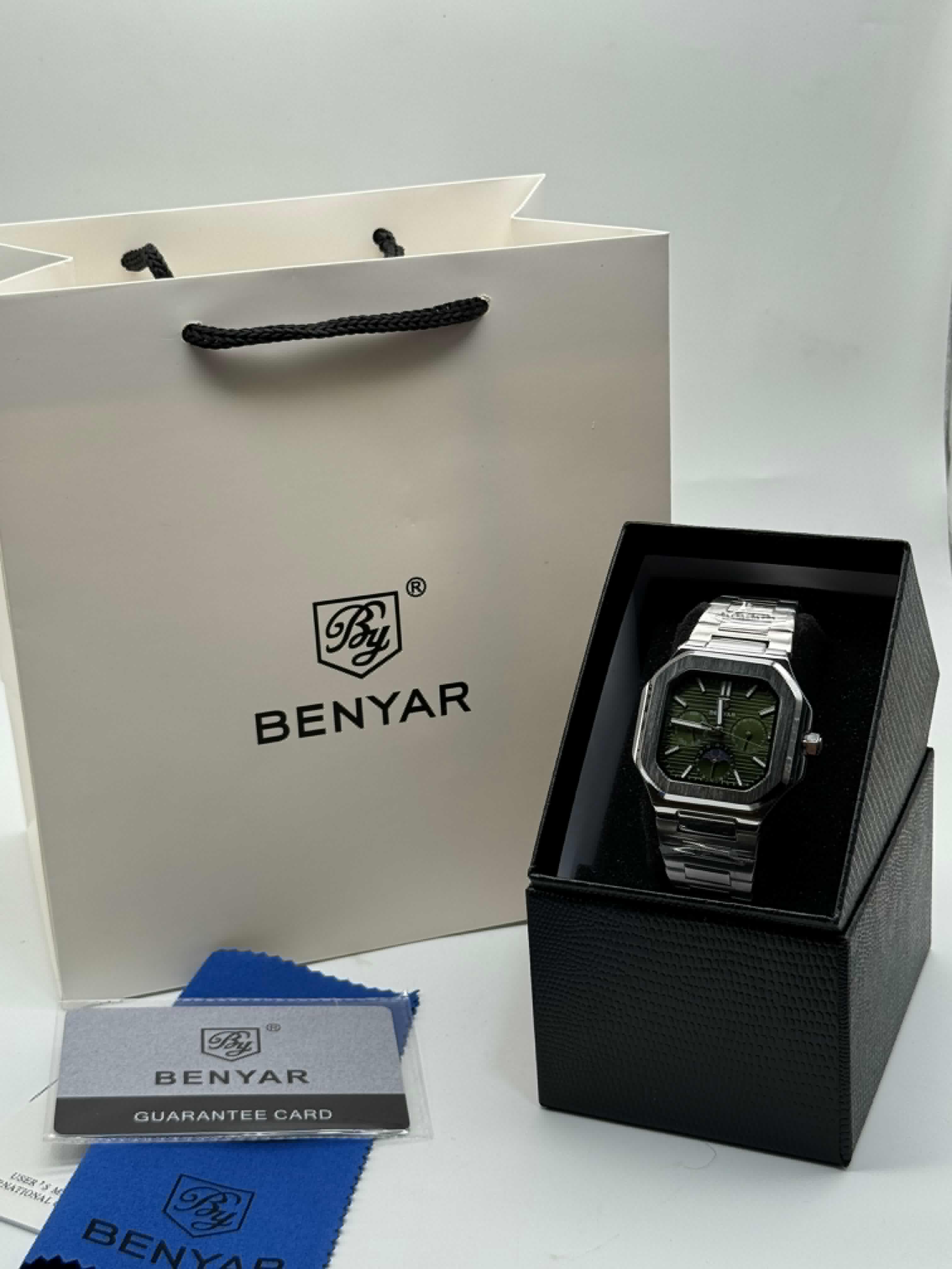BENYAR Watch 5211 A Premium Look in Every Details Green