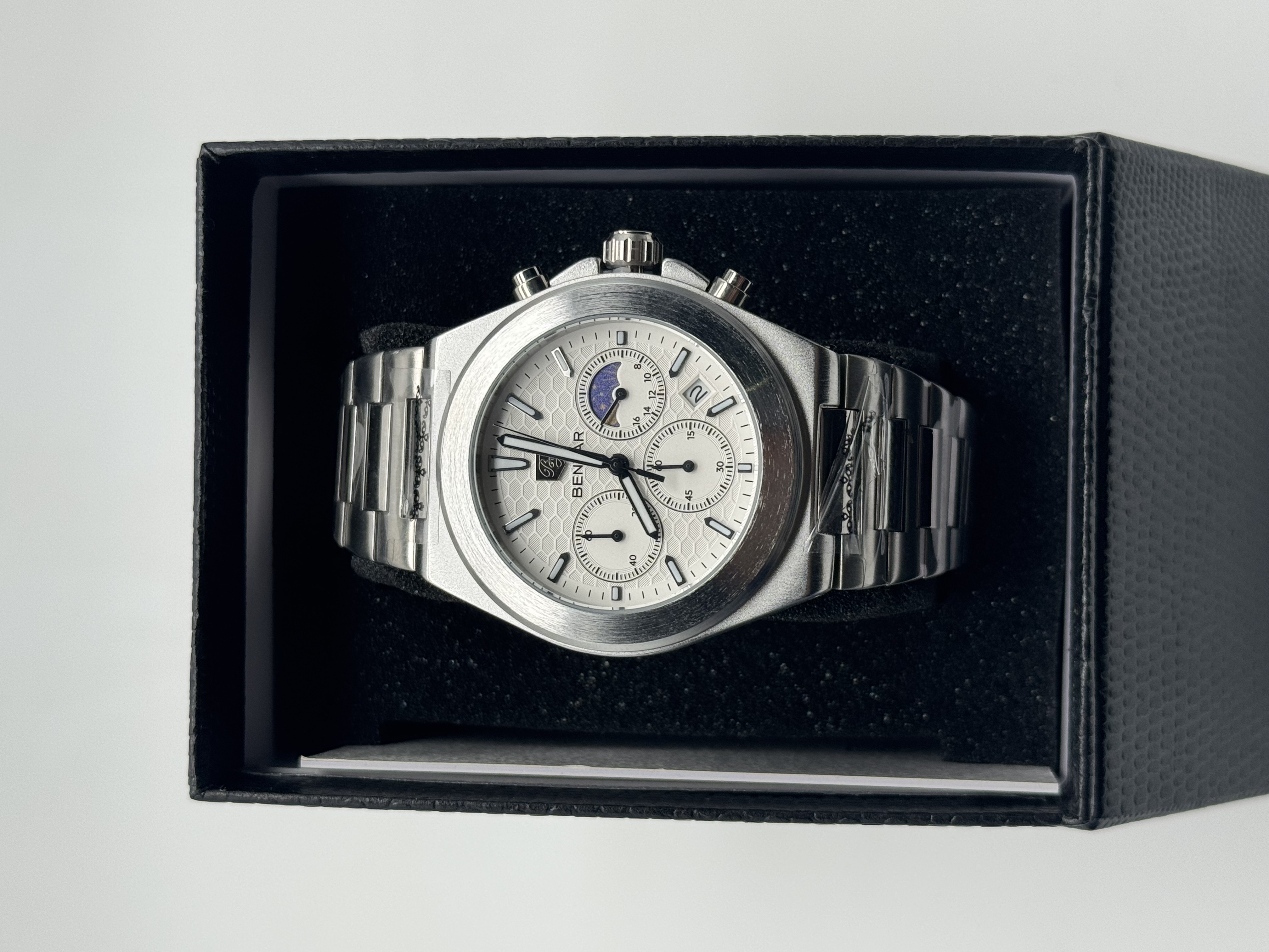 BENYAR Watch 5220 Define your Elegance. Define your Time